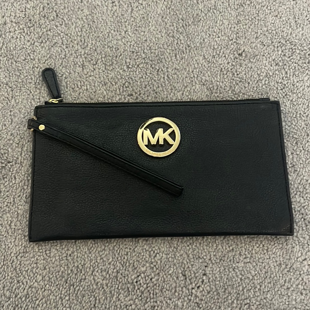 Michael Kors Wristlet